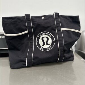 Daily Multi-Pocket Canvas Tote Bag 20L